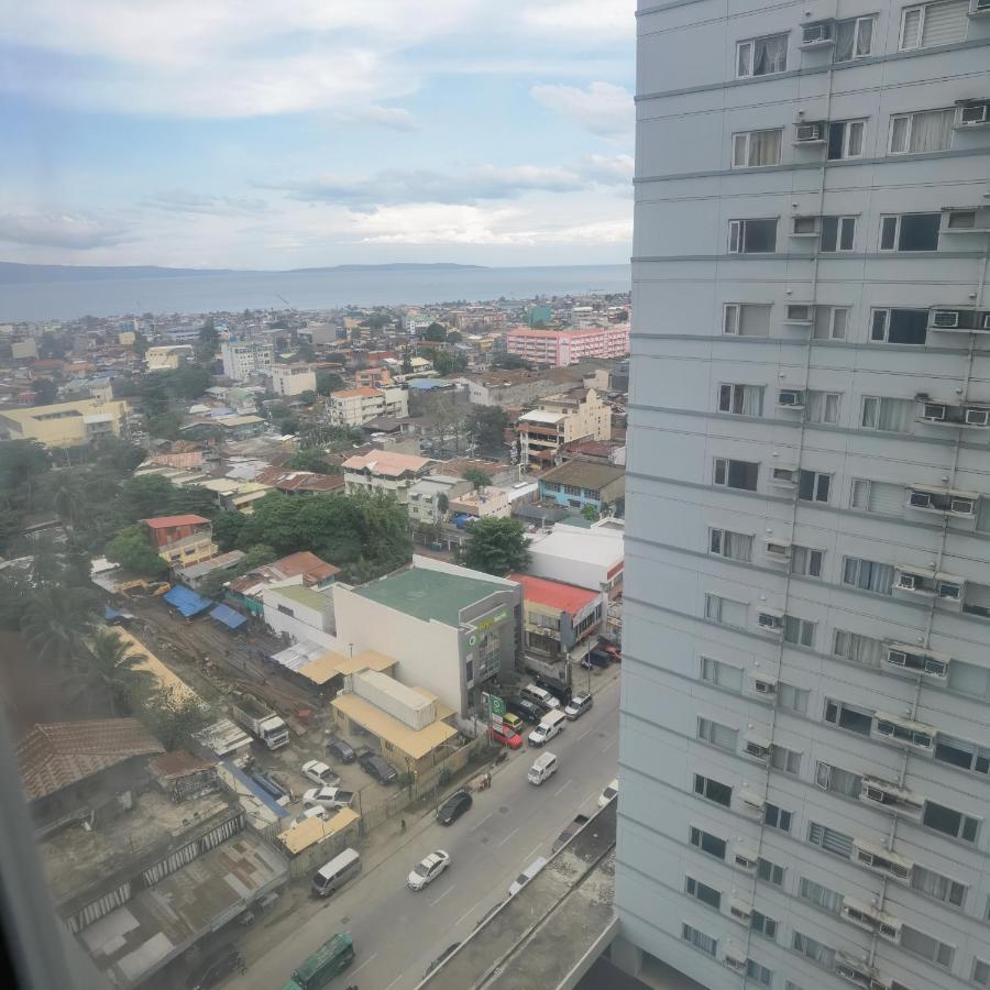 Avida Davao Condos, Downtown Cm Recto Avenue, Davao City Екстериор снимка