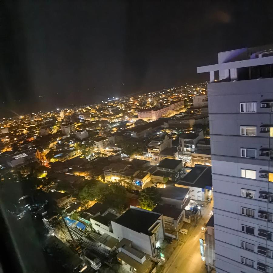 Avida Davao Condos, Downtown Cm Recto Avenue, Davao City Екстериор снимка
