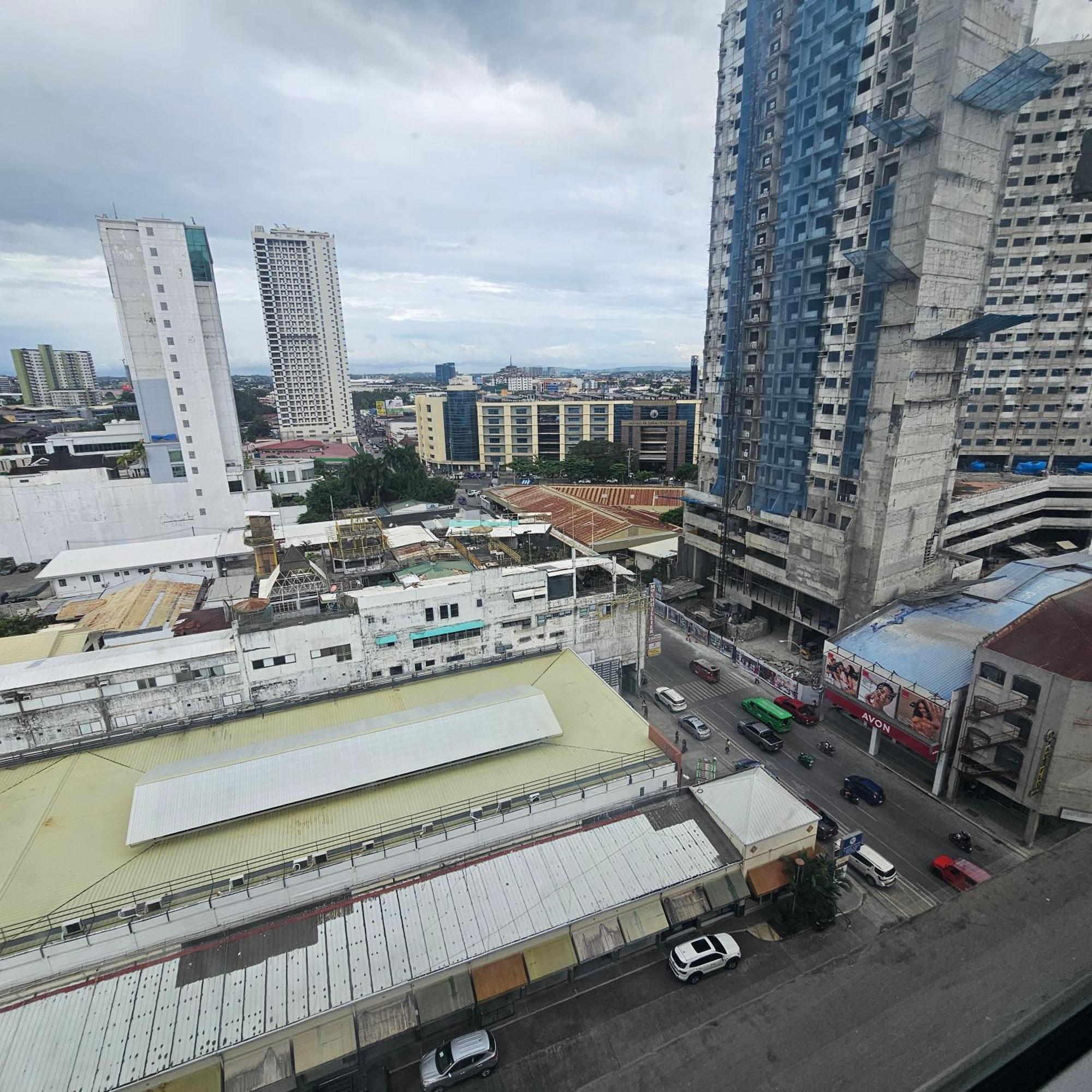 Avida Davao Condos, Downtown Cm Recto Avenue, Davao City Стая снимка